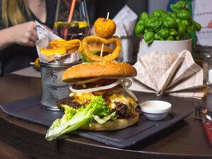 Burger Purple Pub Kramsach | © Purple Pub Kramsach