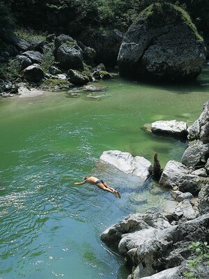 Schwimmer-Brandenberger_Ache | © Alpbachtal Tourismus